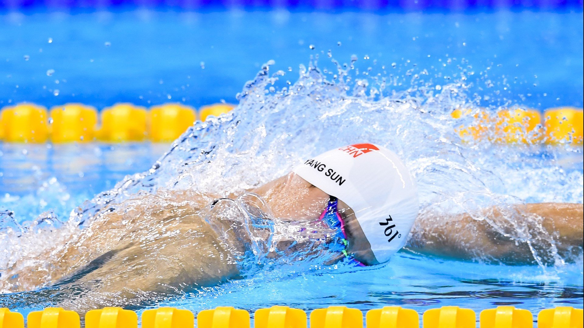 开云体育网站入口-《直播平台与电竞合作新模式：内容多样化铺开》，电竞行业和直播行业